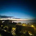 Cote D\'Azur Charm, Studio Apartment With Panoramic Seaview In Nice